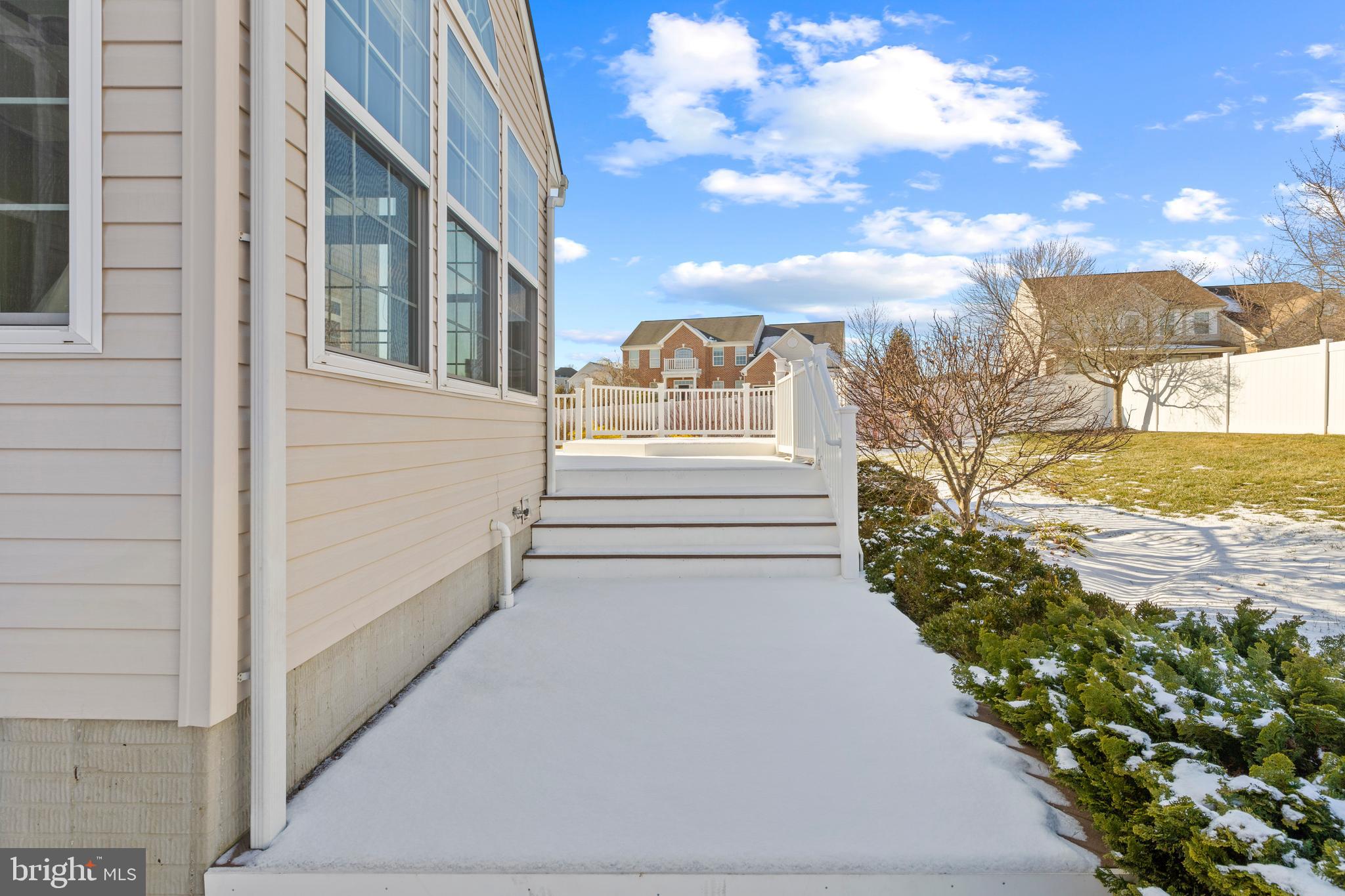 OAK CREEK - Residential