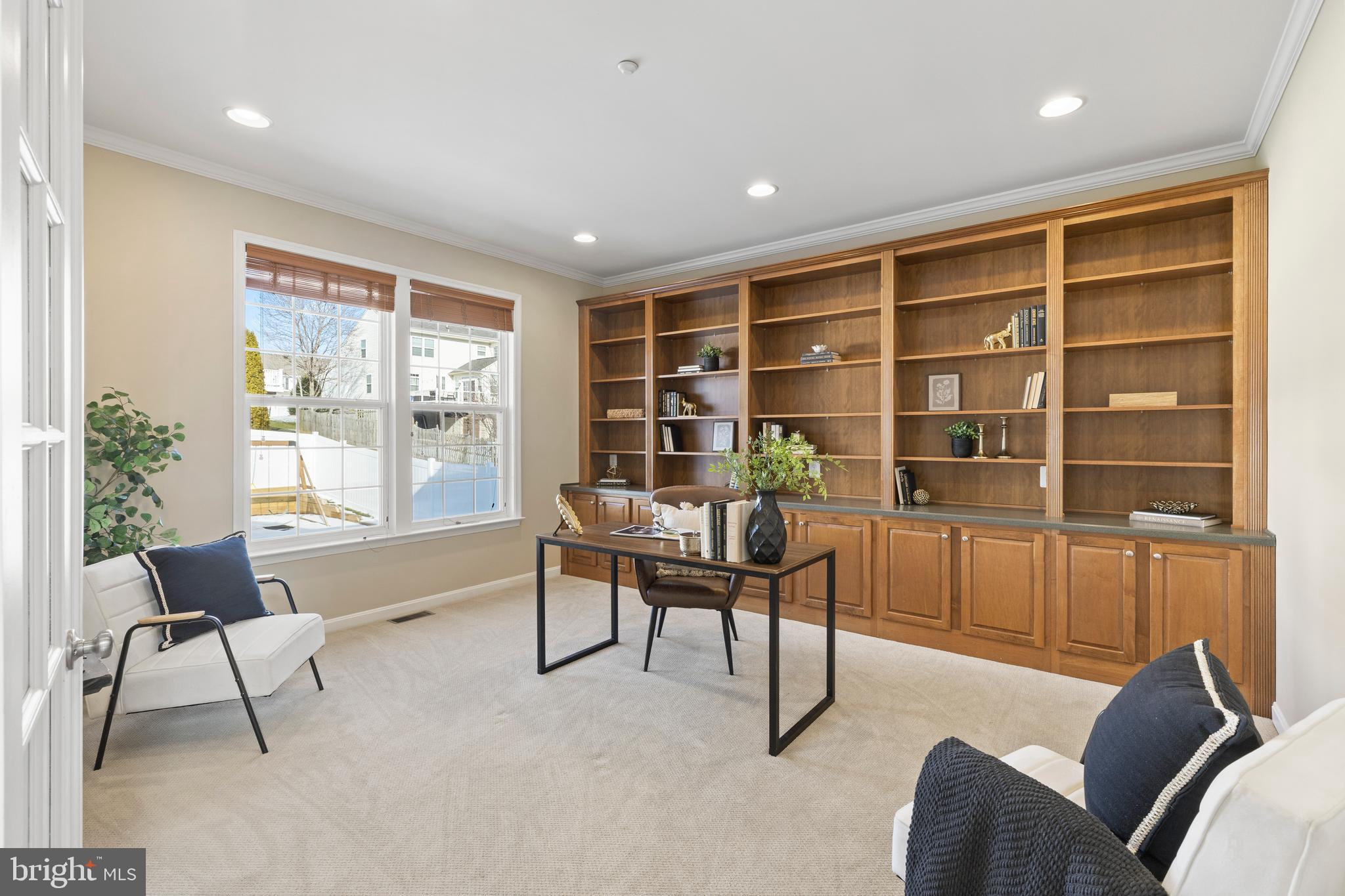 OAK CREEK - Residential