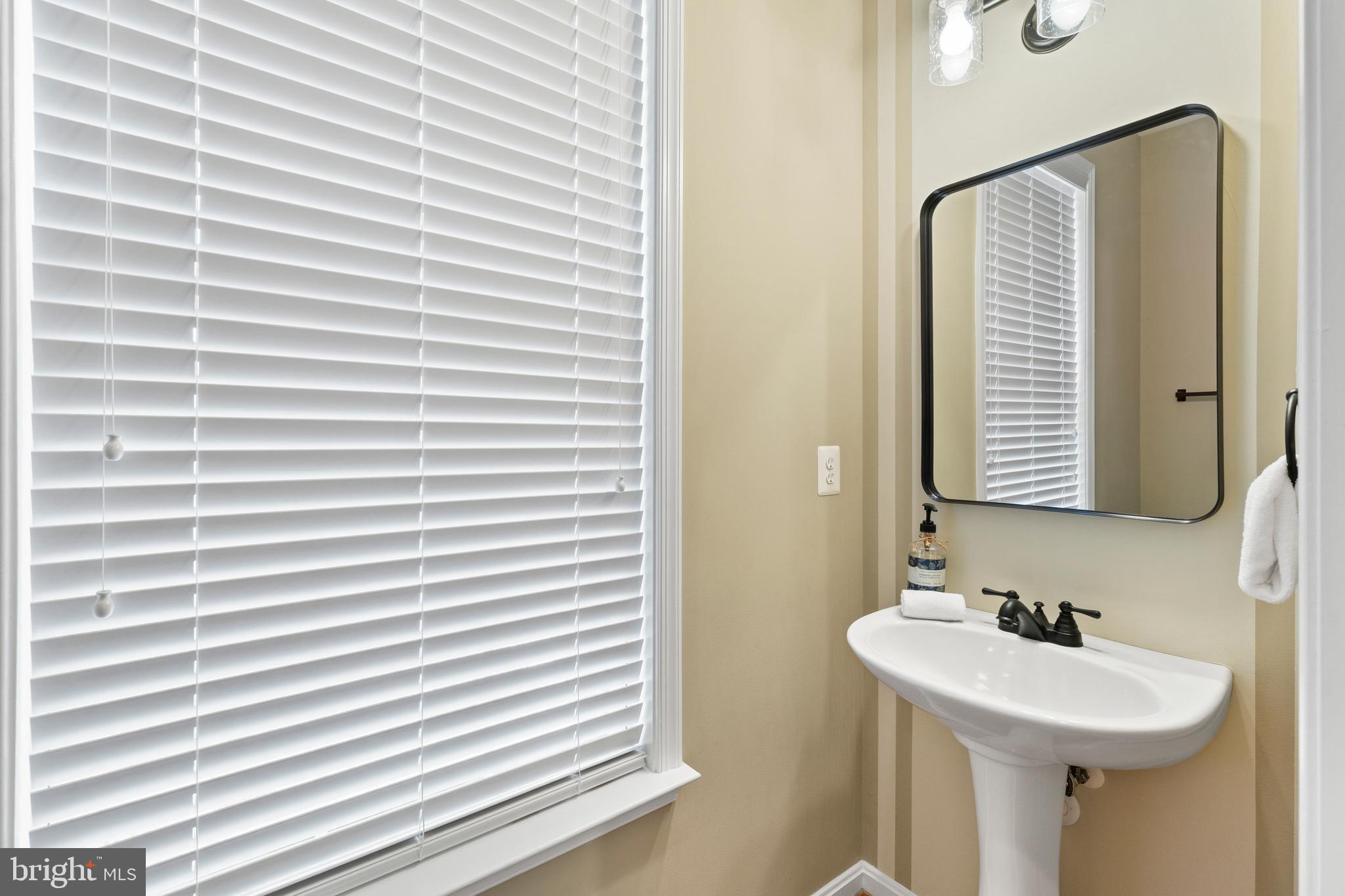 OAK CREEK - Residential