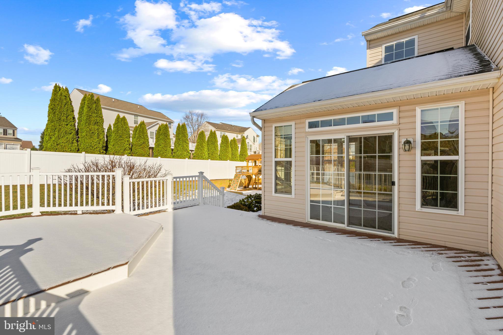 OAK CREEK - Residential