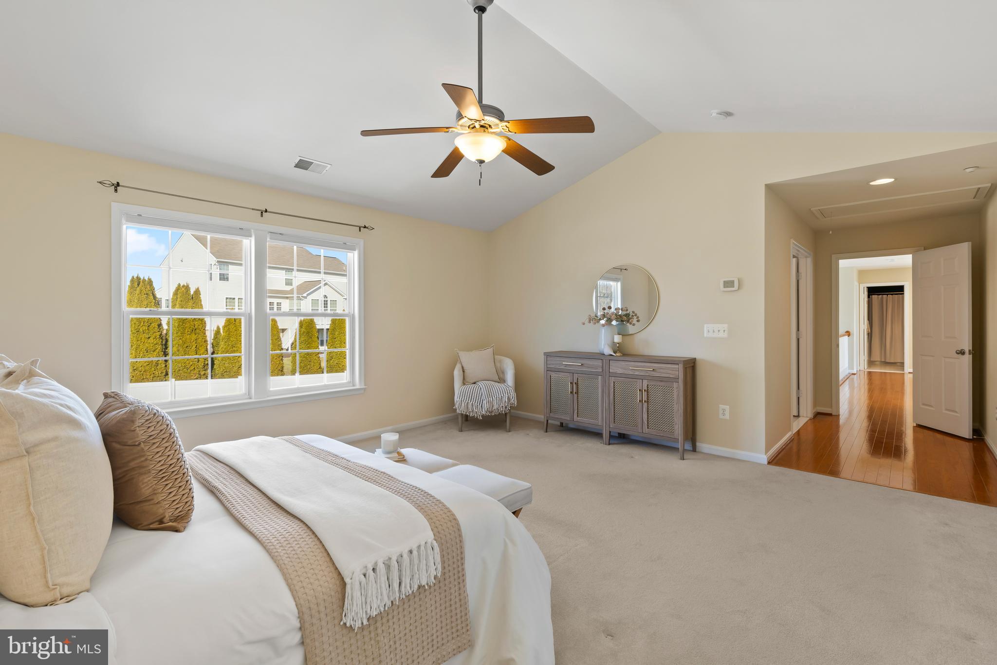 OAK CREEK - Residential