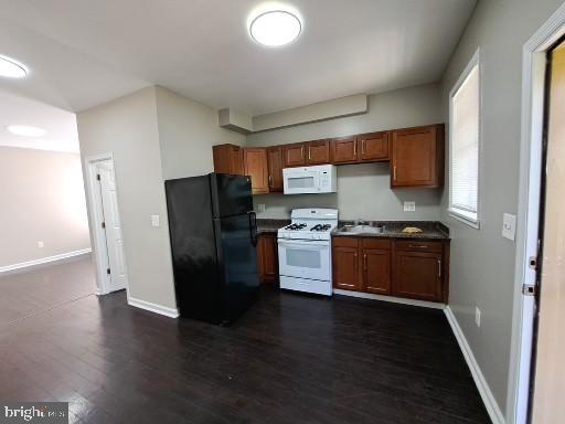 BAKERS VIEW - Residential Lease