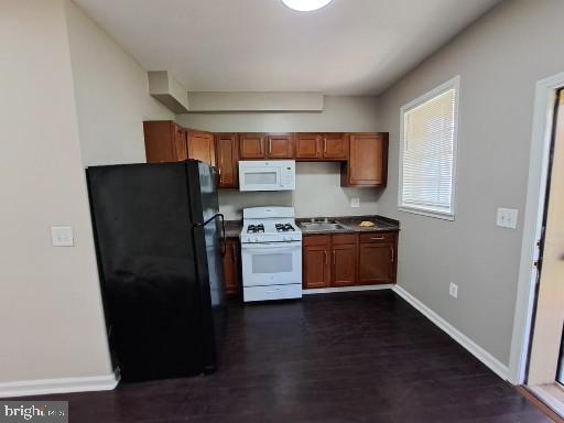 BAKERS VIEW - Residential Lease