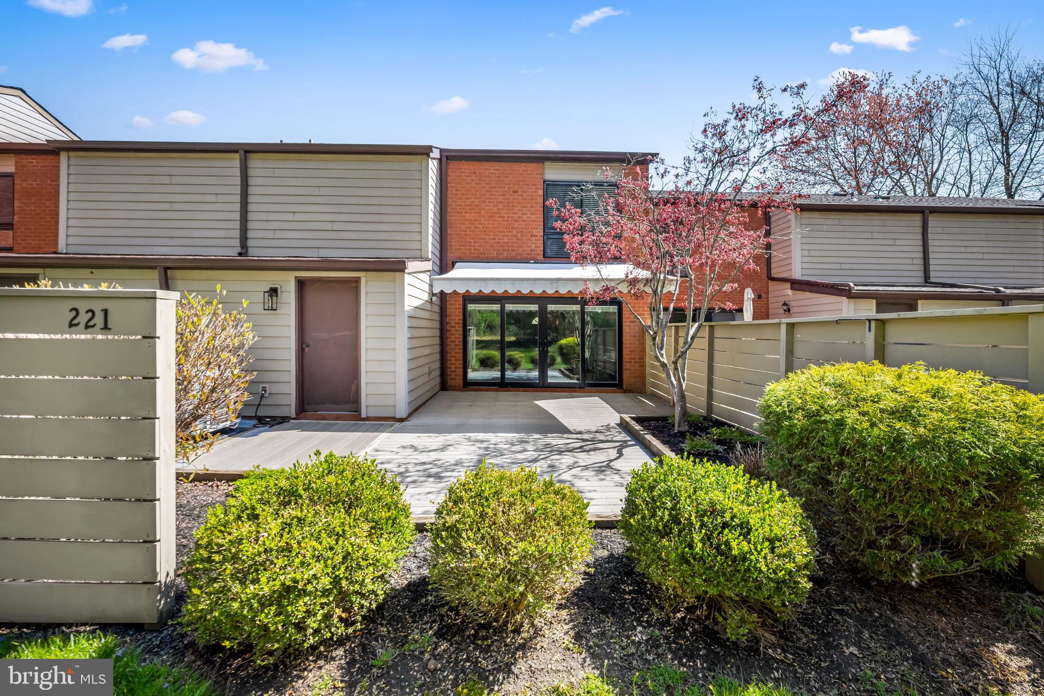 DEERFOX - Residential