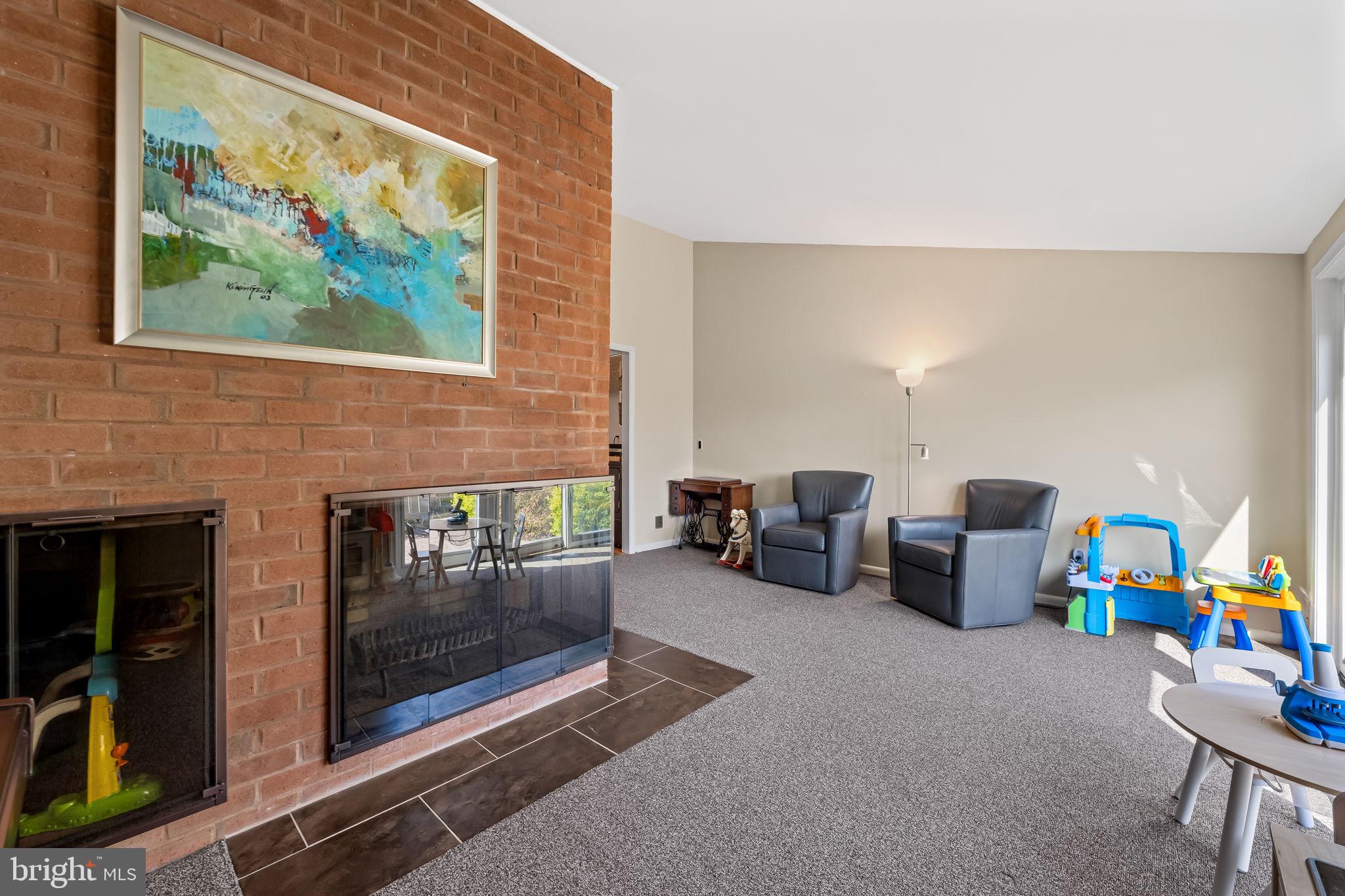 DEERFOX - Residential