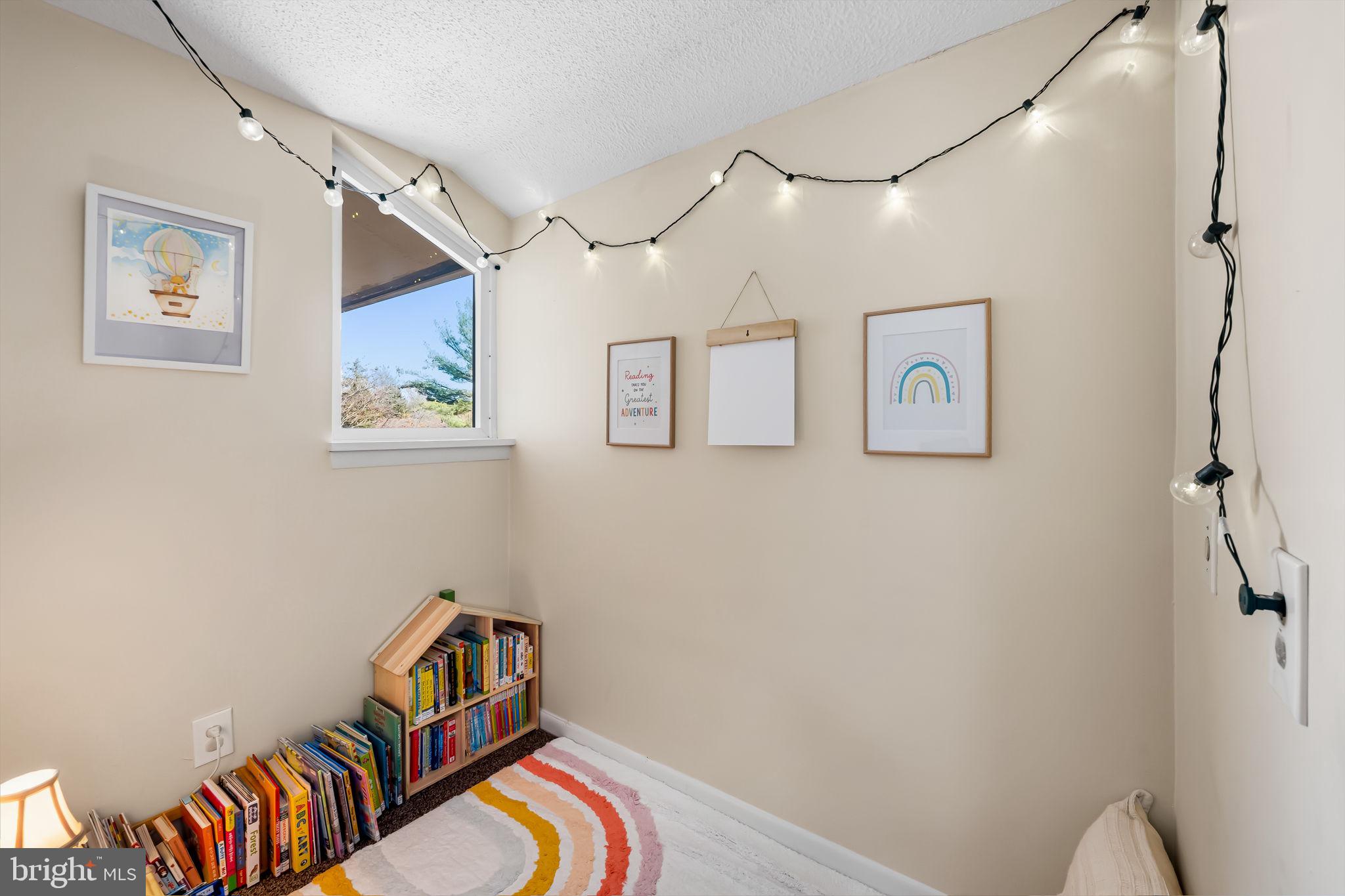 DEERFOX - Residential