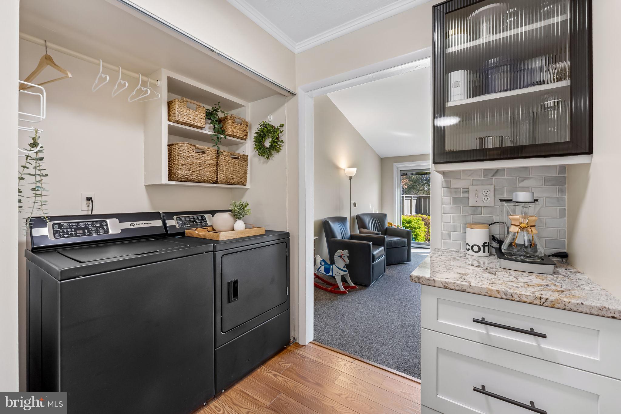 DEERFOX - Residential