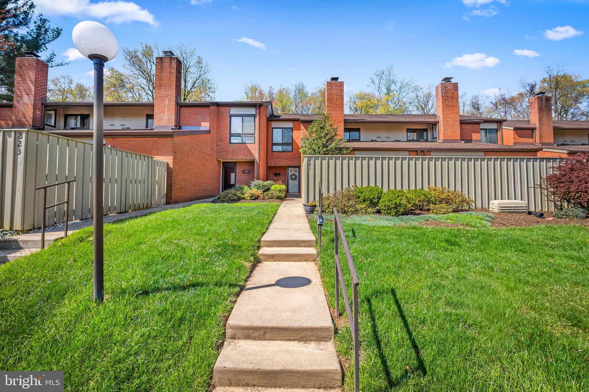 DEERFOX - Residential