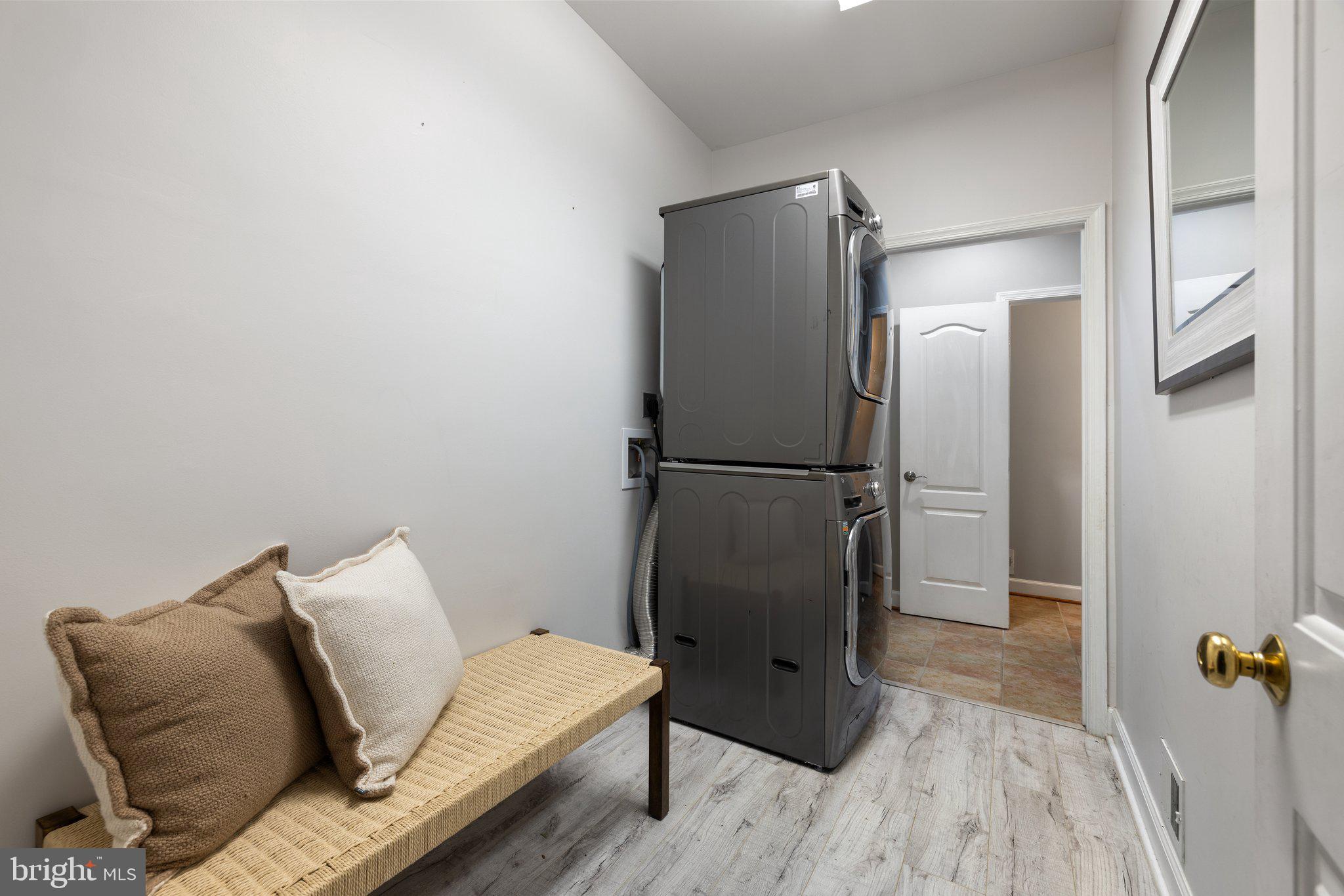 PIEDMONT - Residential