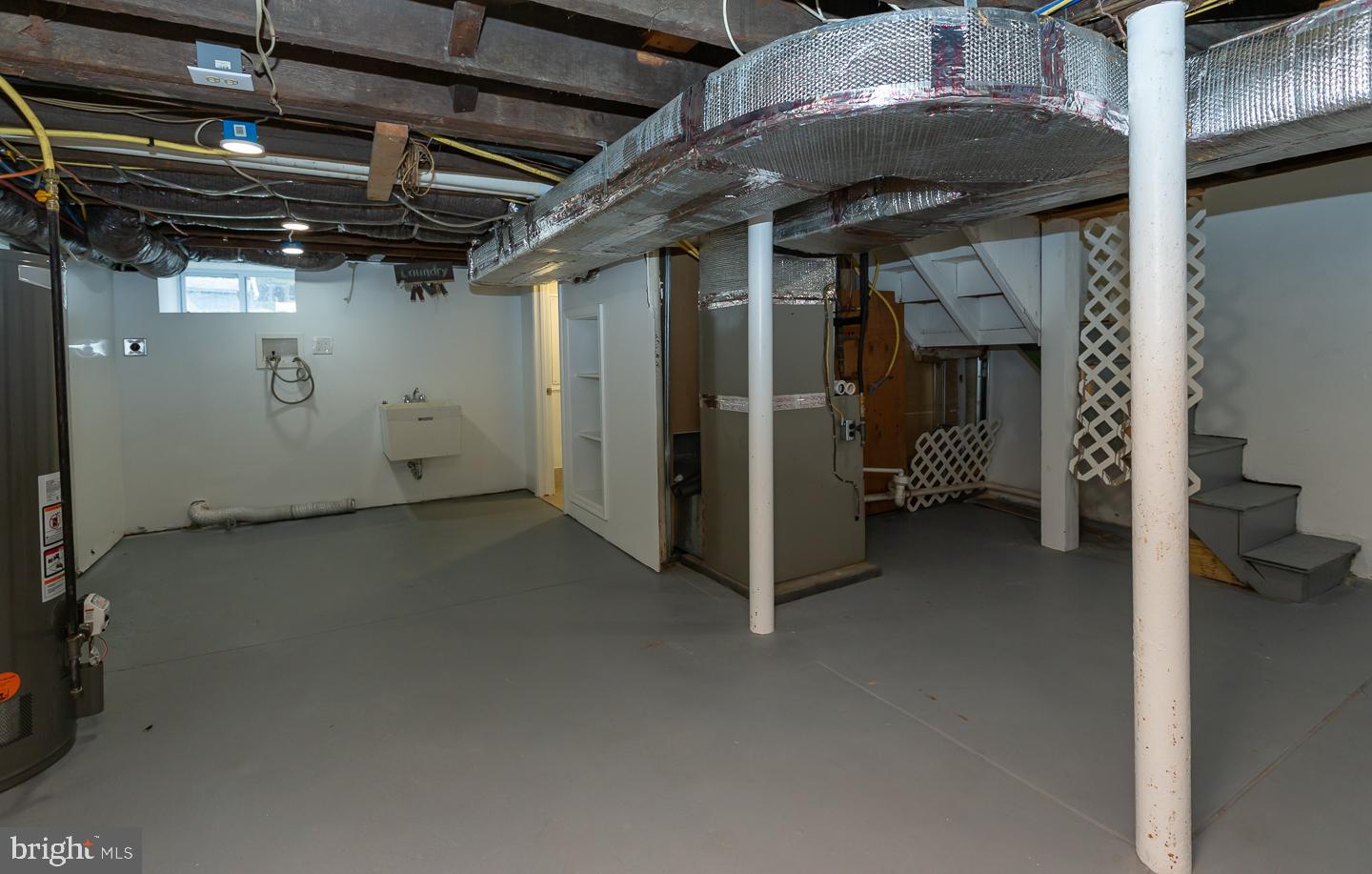 OAKMONT - Residential Lease