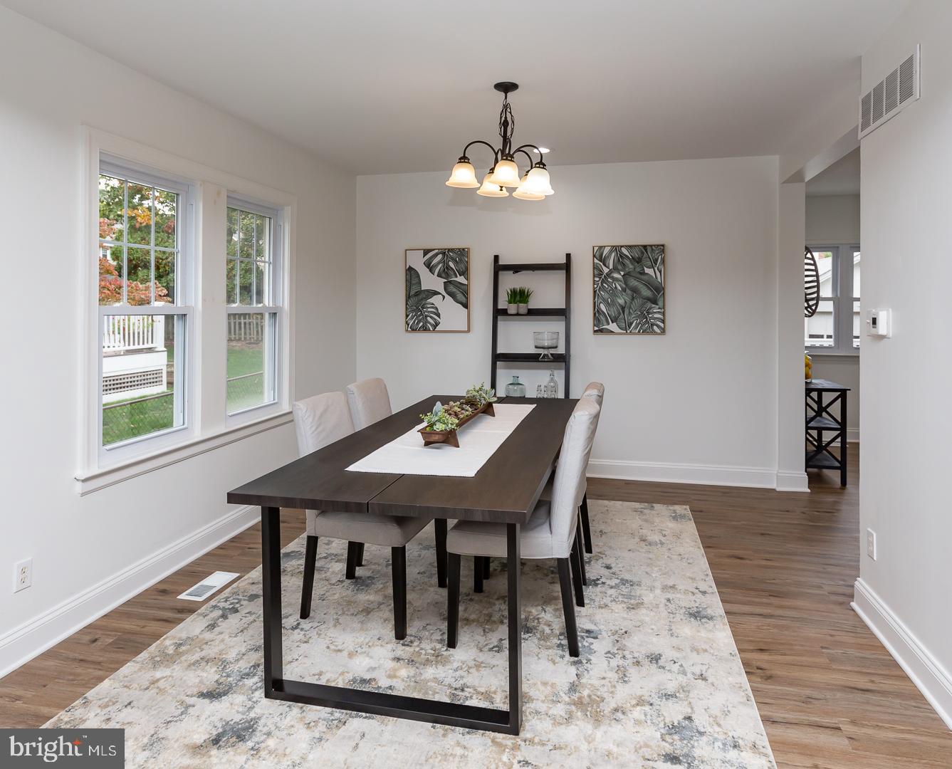 OAKMONT - Residential Lease