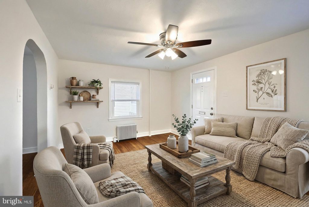 Photo of 1562 Stanton Street, YORK, PA 17404 (MLS # PAYK2094052)