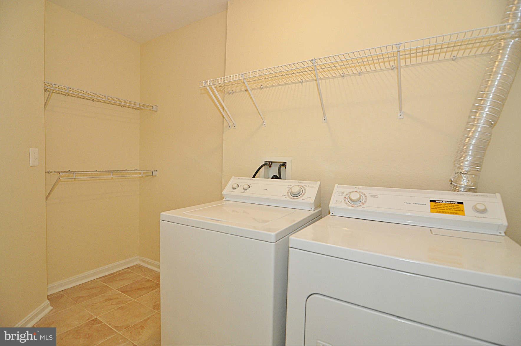 GATES OF FAIR LAKES - Residential Lease