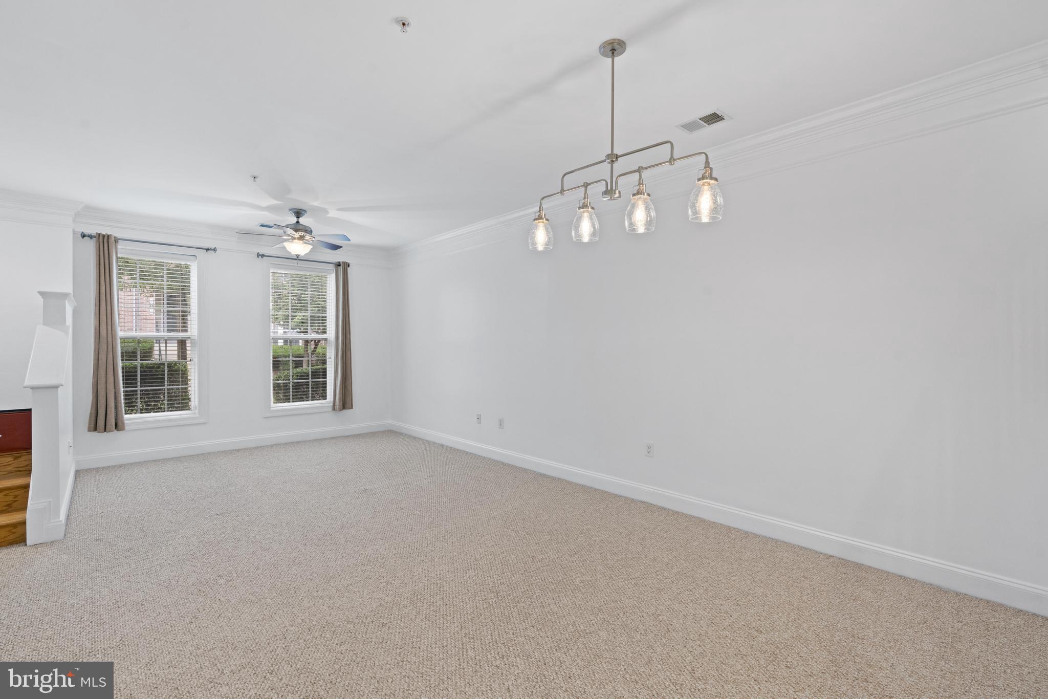 POTOMAC CLUB CONDOMINIUMS - Residential Lease