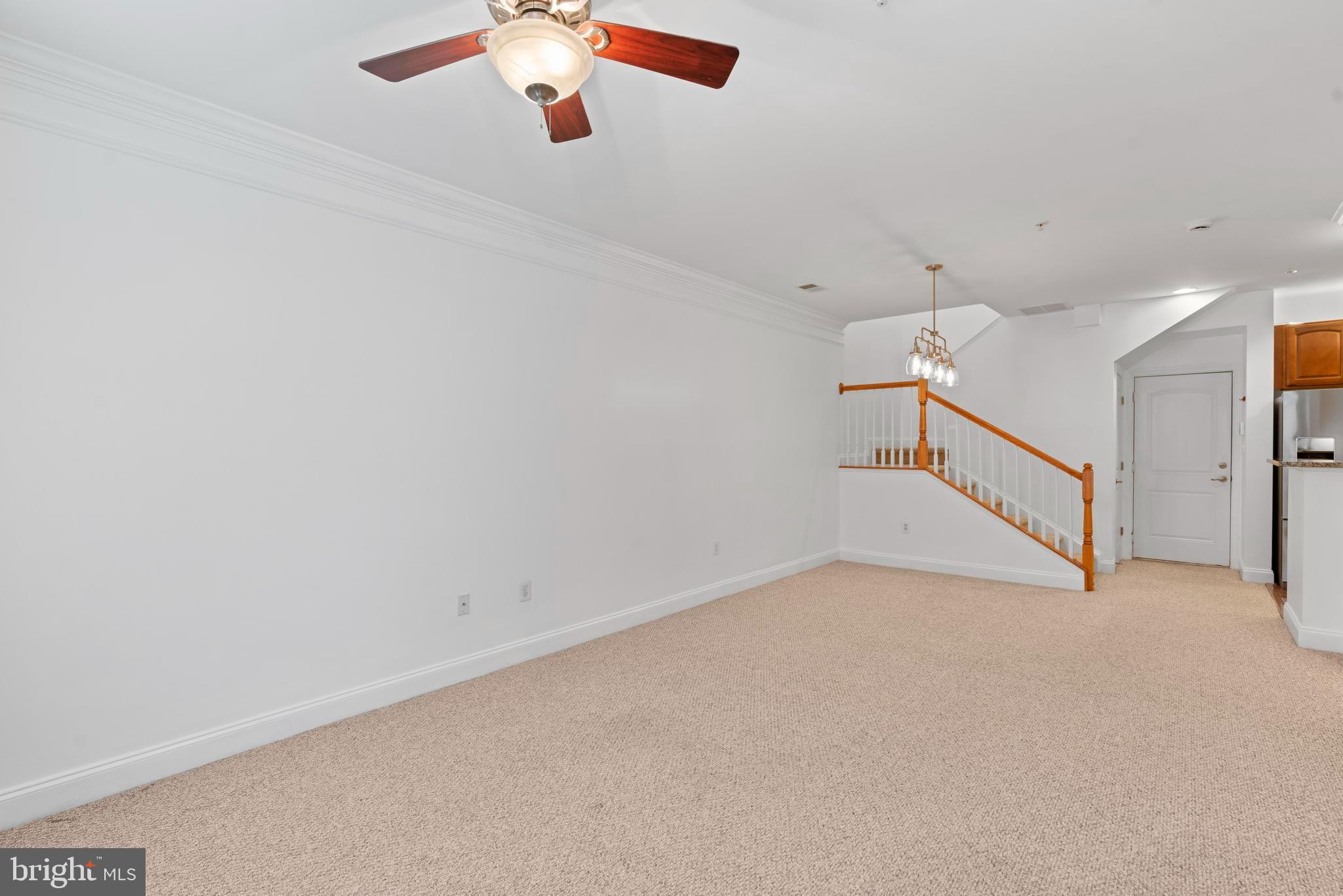 POTOMAC CLUB CONDOMINIUMS - Residential Lease