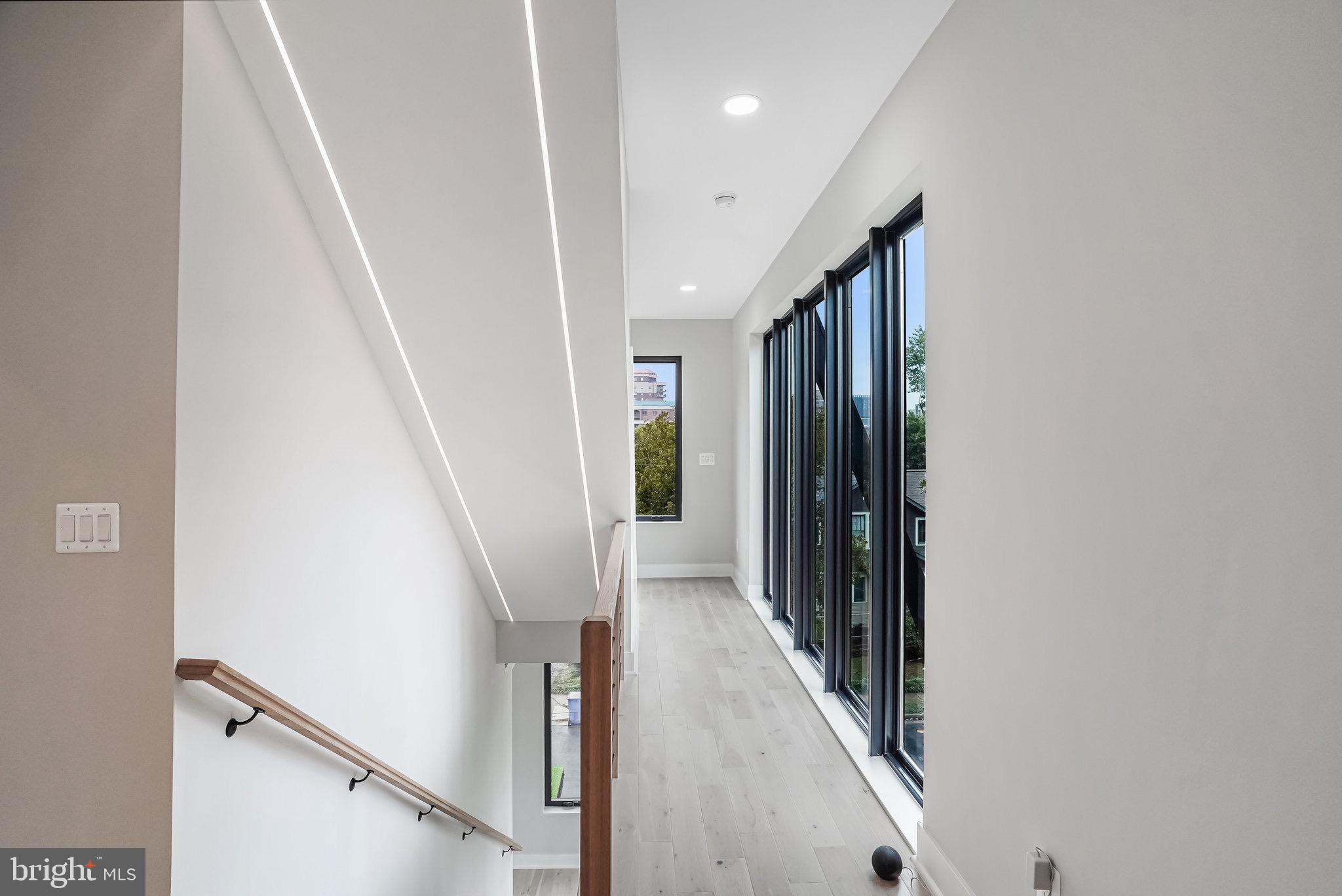 ASHTON HEIGHTS - Residential Lease