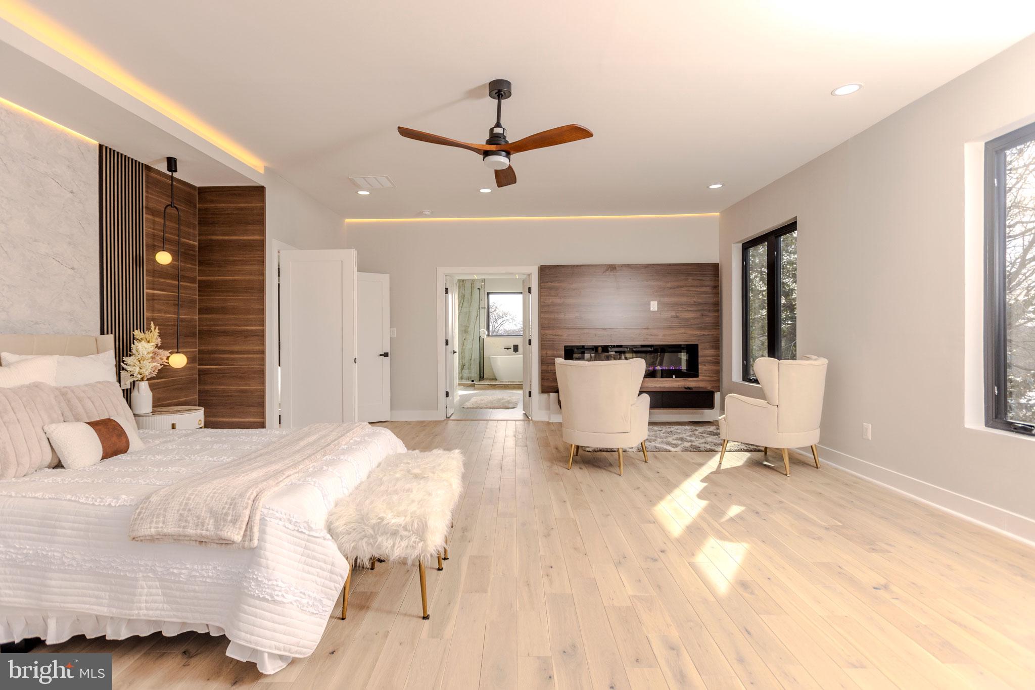 ASHTON HEIGHTS - Residential Lease