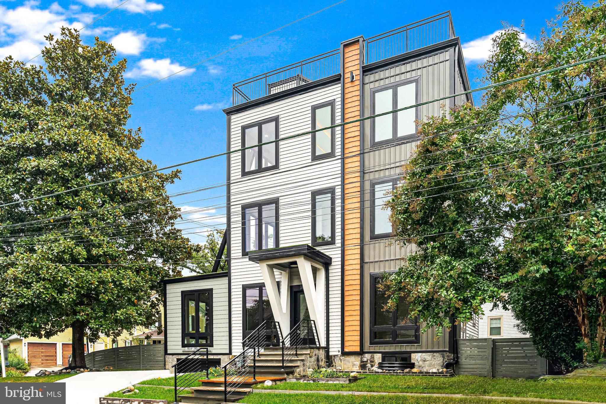 ASHTON HEIGHTS - Residential Lease