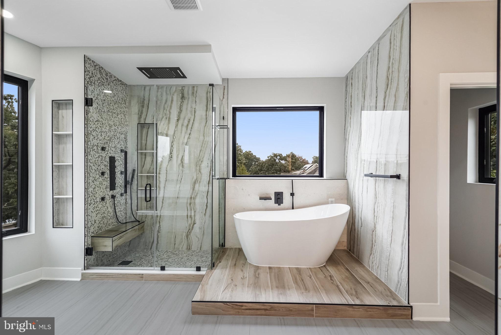 ASHTON HEIGHTS - Residential Lease