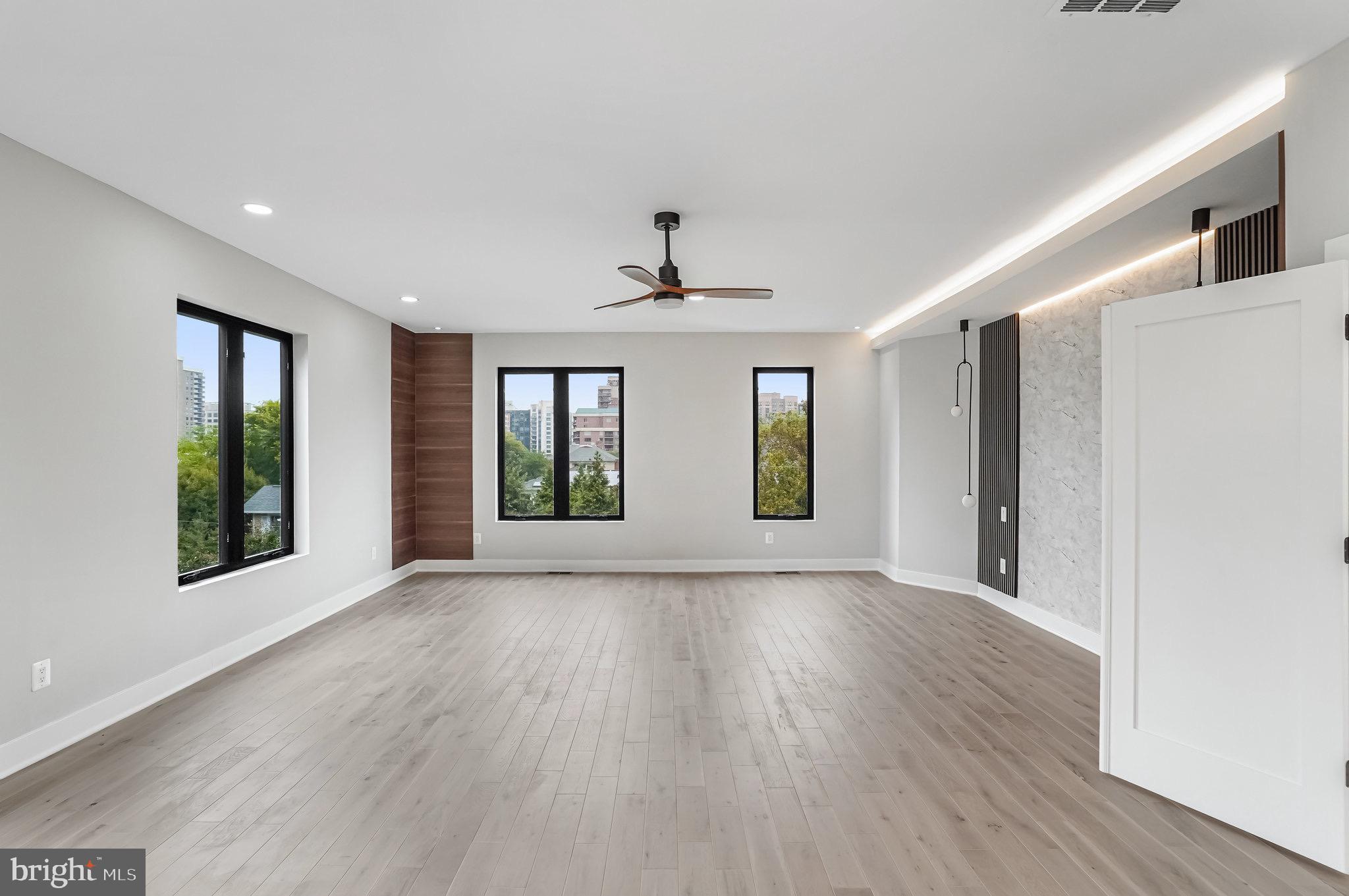 ASHTON HEIGHTS - Residential Lease