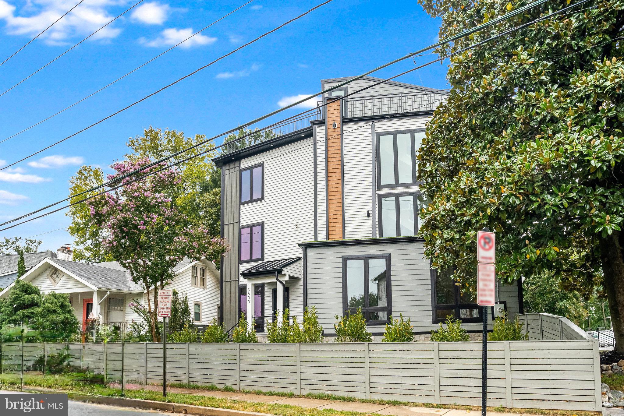 ASHTON HEIGHTS - Residential Lease