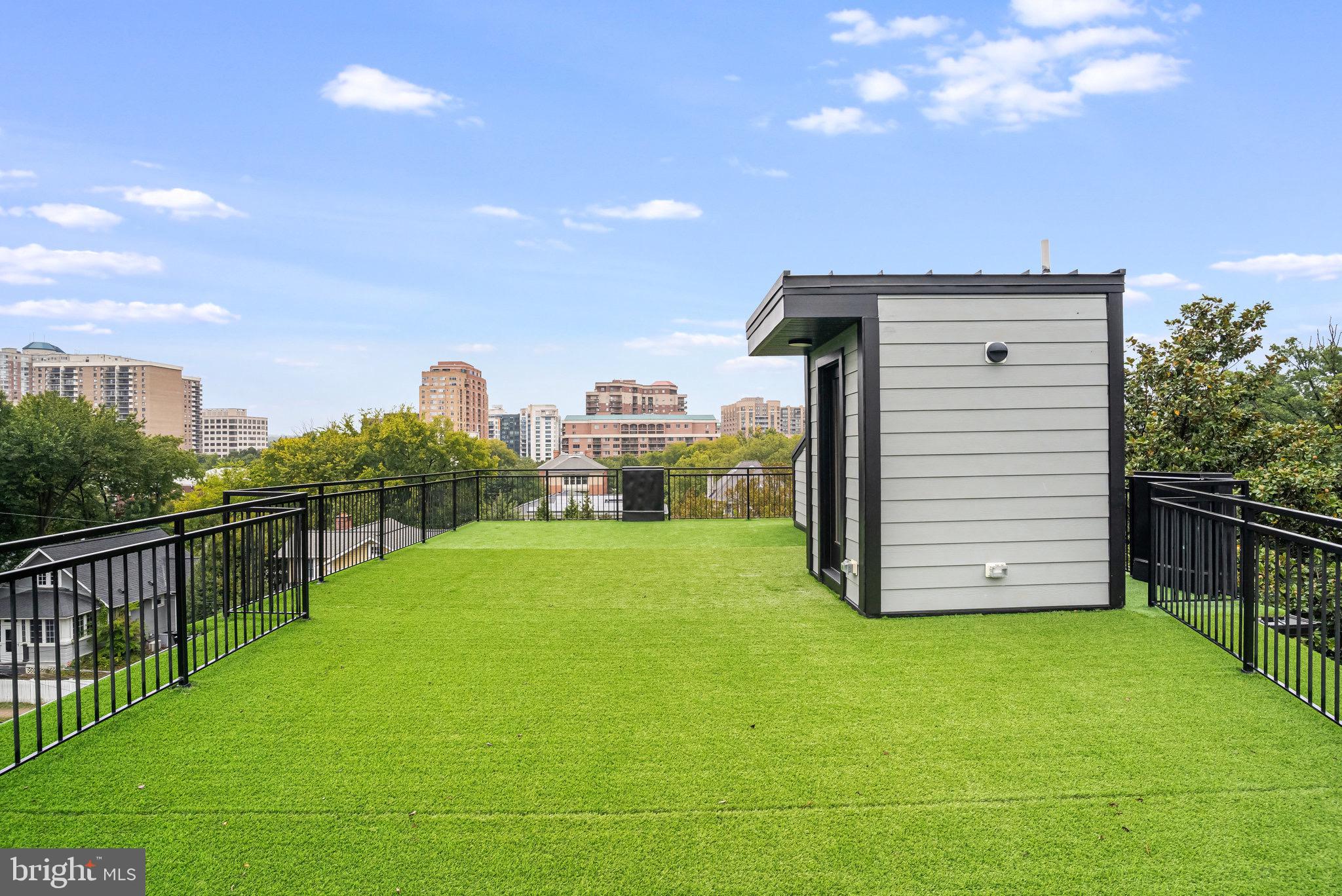 ASHTON HEIGHTS - Residential Lease