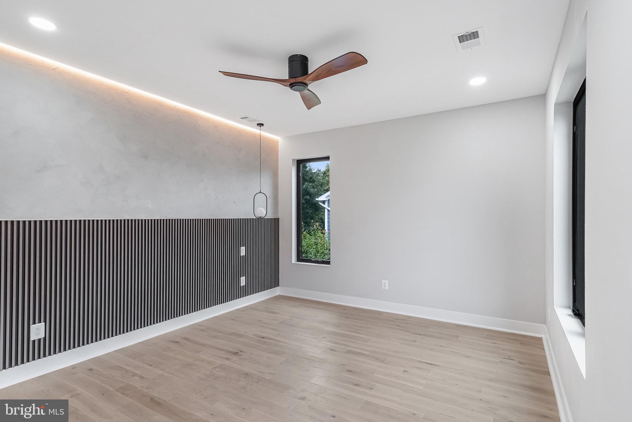 ASHTON HEIGHTS - Residential Lease