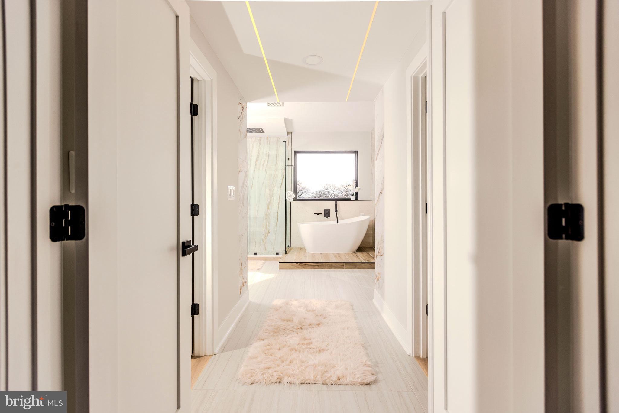 ASHTON HEIGHTS - Residential Lease