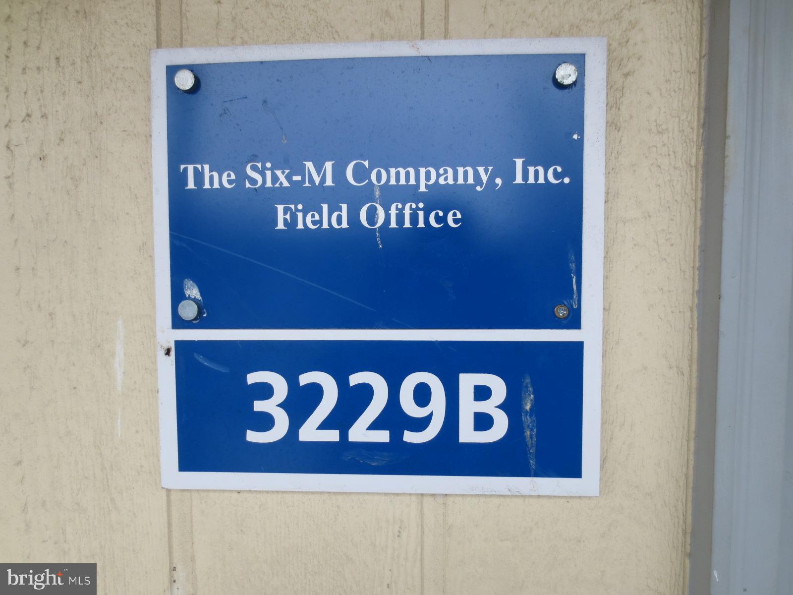 COLUMBIA CORPORATE PARK - Commercial Sale