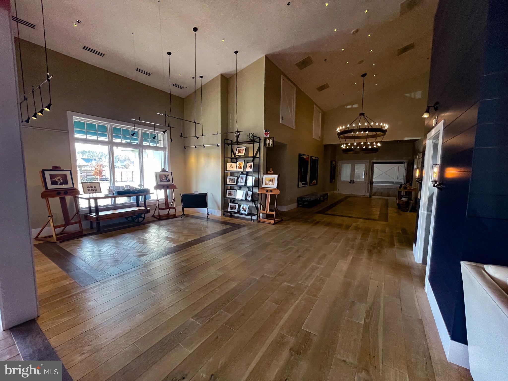 LAKE FREDERICK - Residential Lease