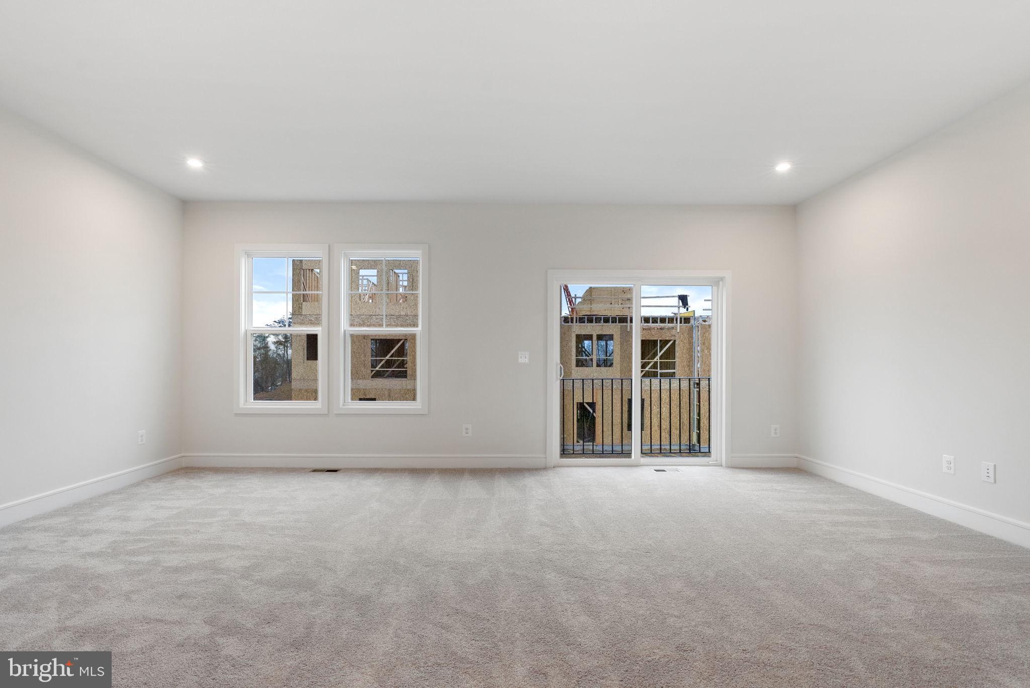 LAKE FREDERICK - Residential Lease