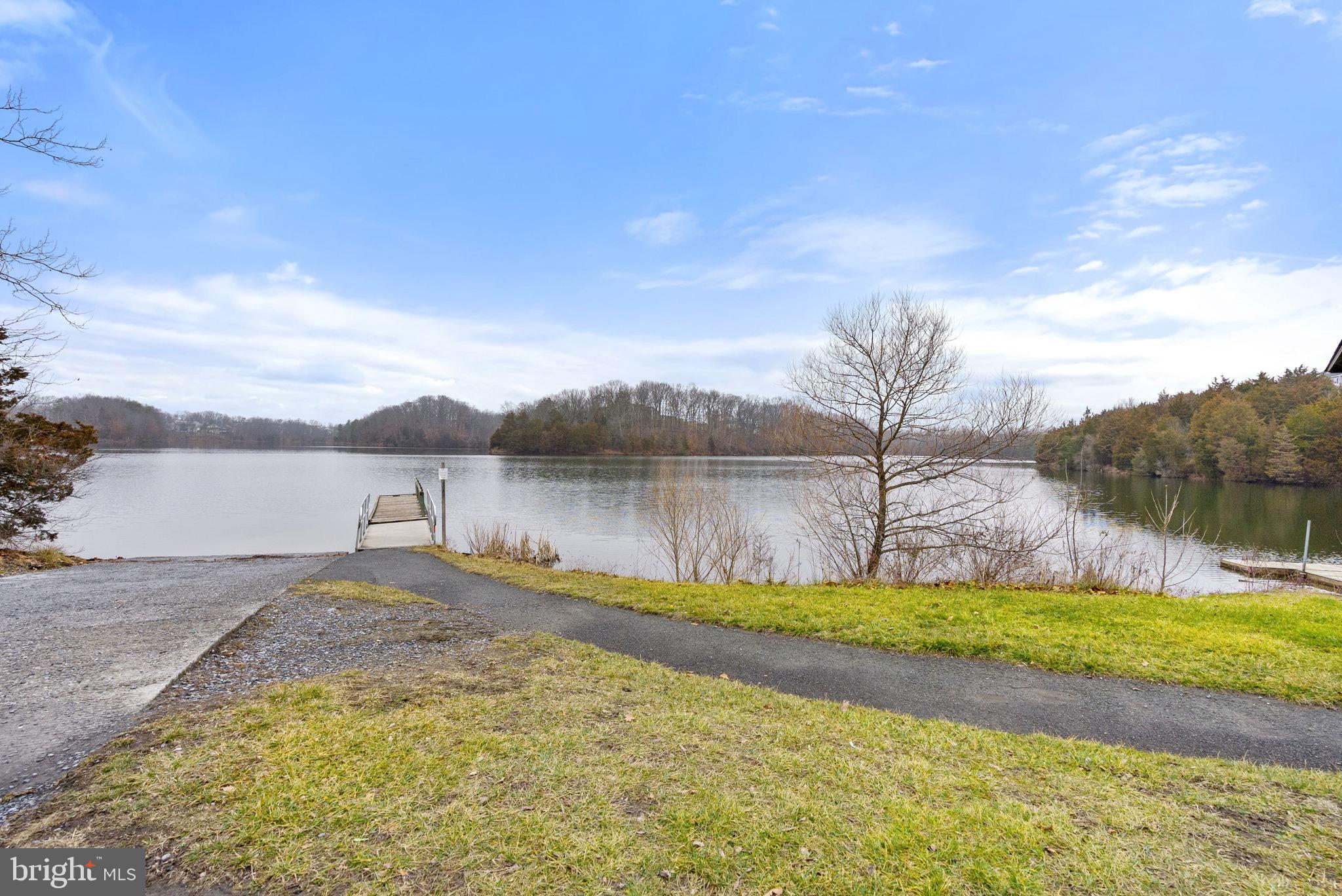 LAKE FREDERICK - Residential Lease