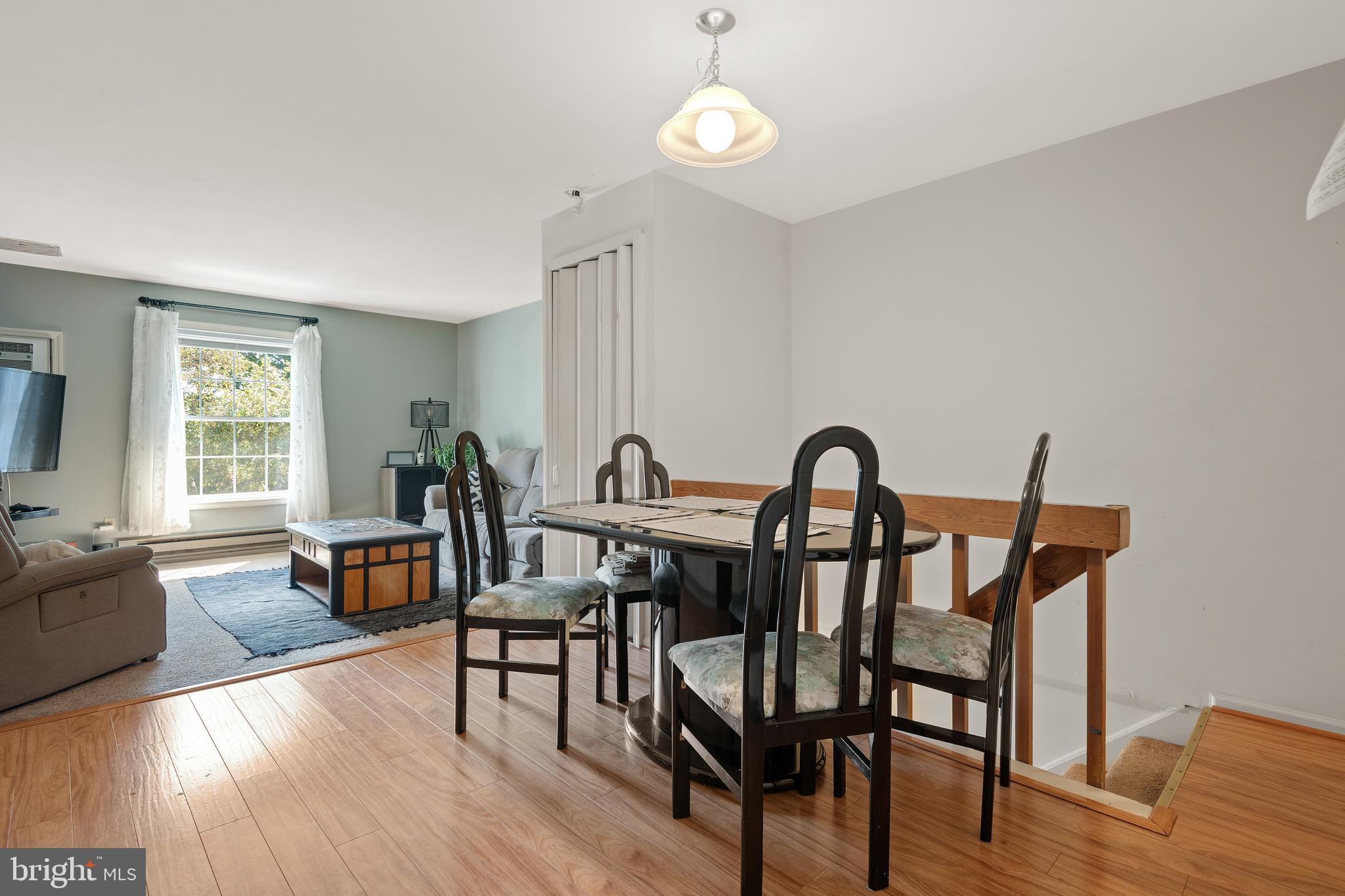 SILVER SPRING - Commercial Sale