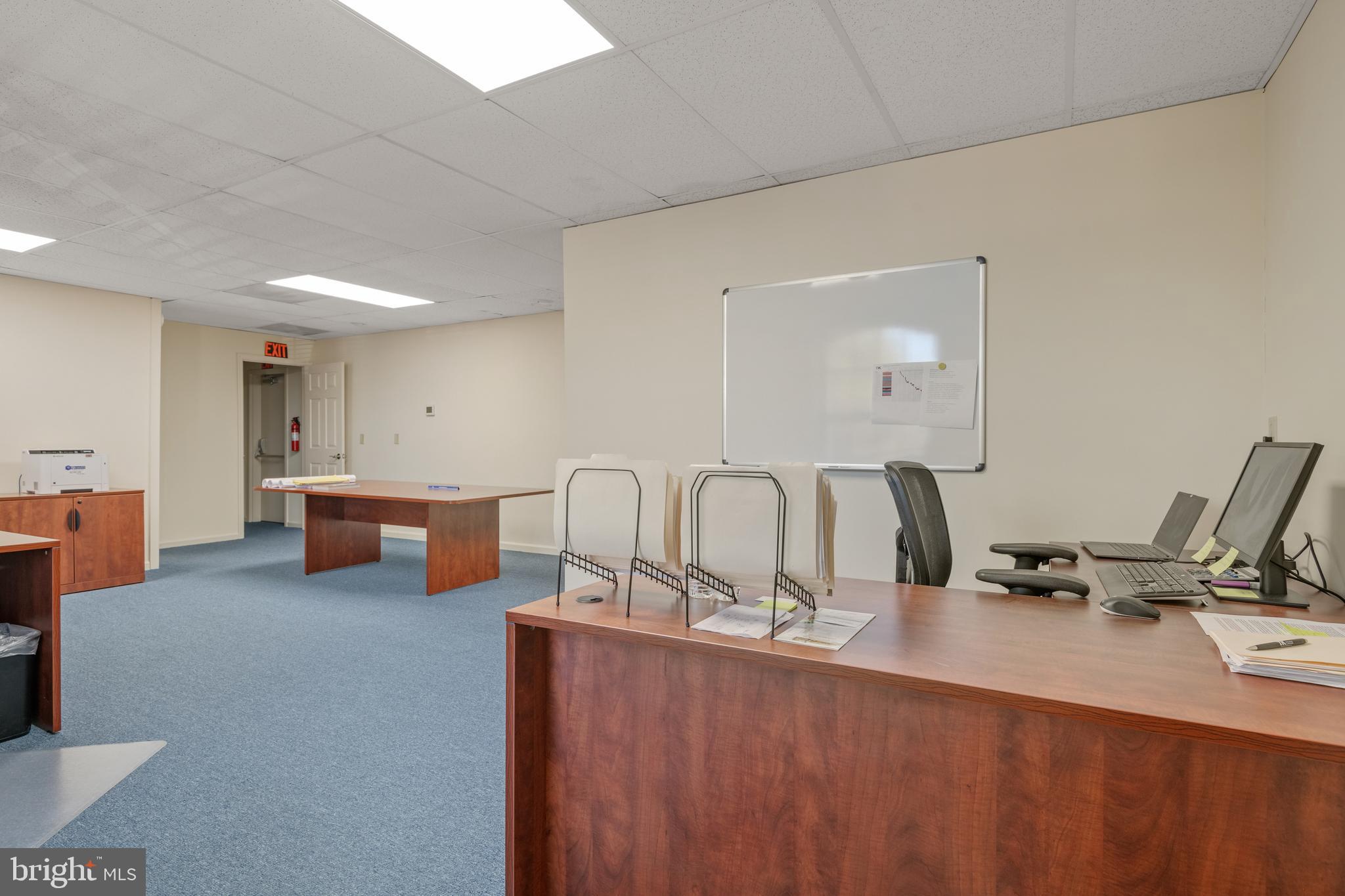 SILVER SPRING - Commercial Sale