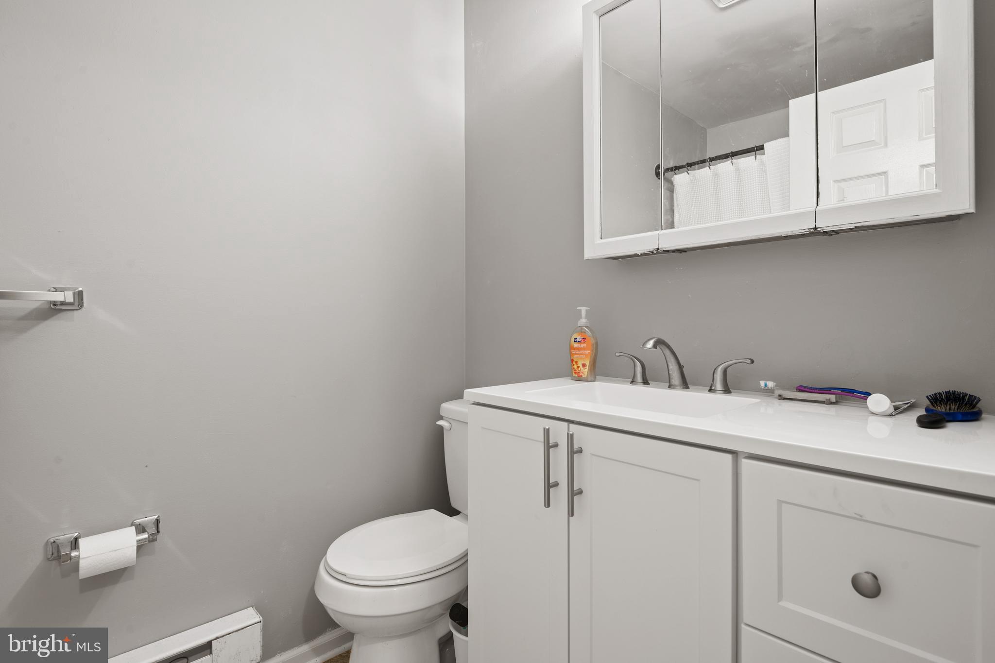 SILVER SPRING - Commercial Sale