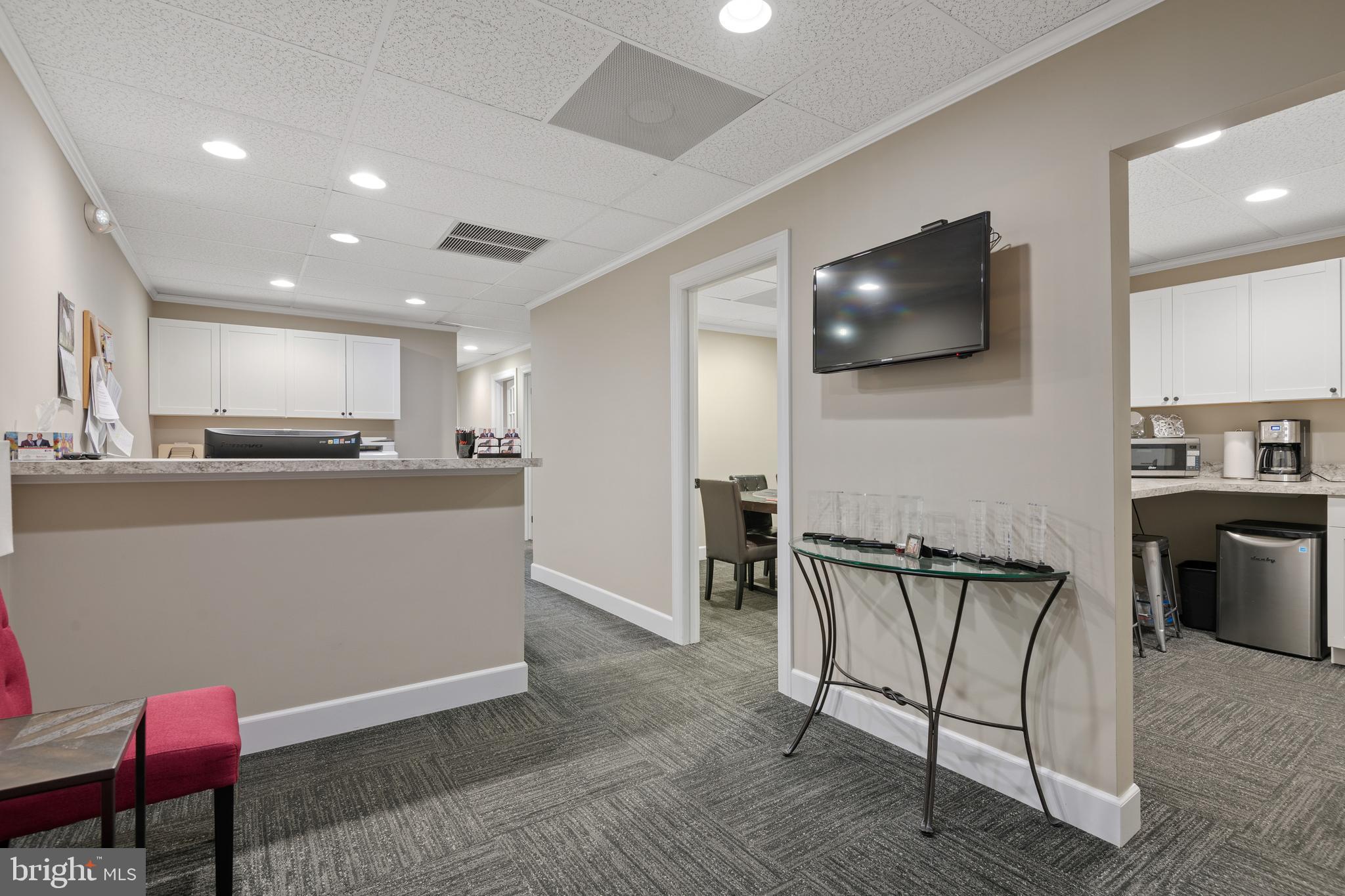 SILVER SPRING - Commercial Sale