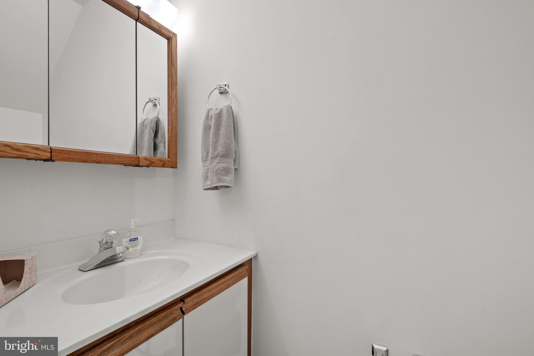 SILVER SPRING - Commercial Sale