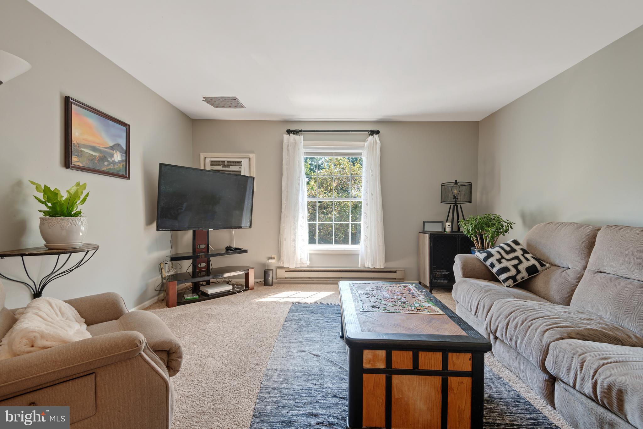 SILVER SPRING - Commercial Sale