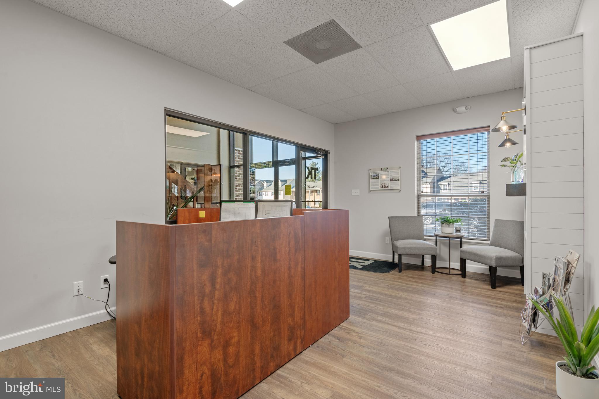 SILVER SPRING - Commercial Sale