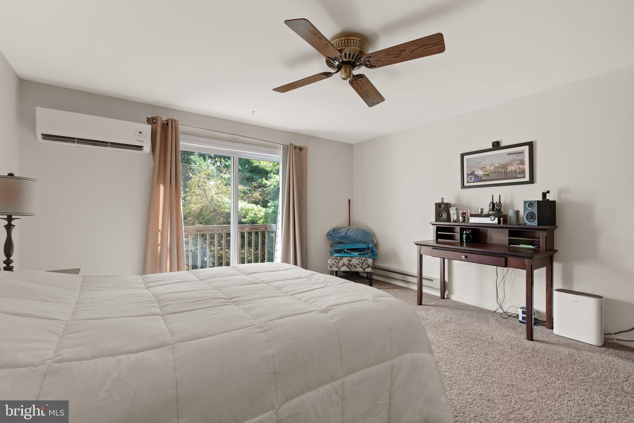 SILVER SPRING - Commercial Sale