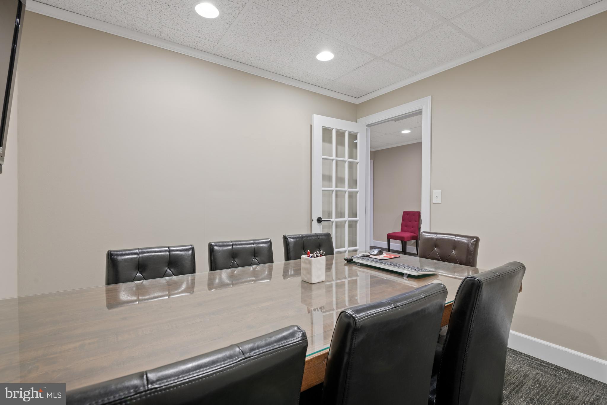 SILVER SPRING - Commercial Sale