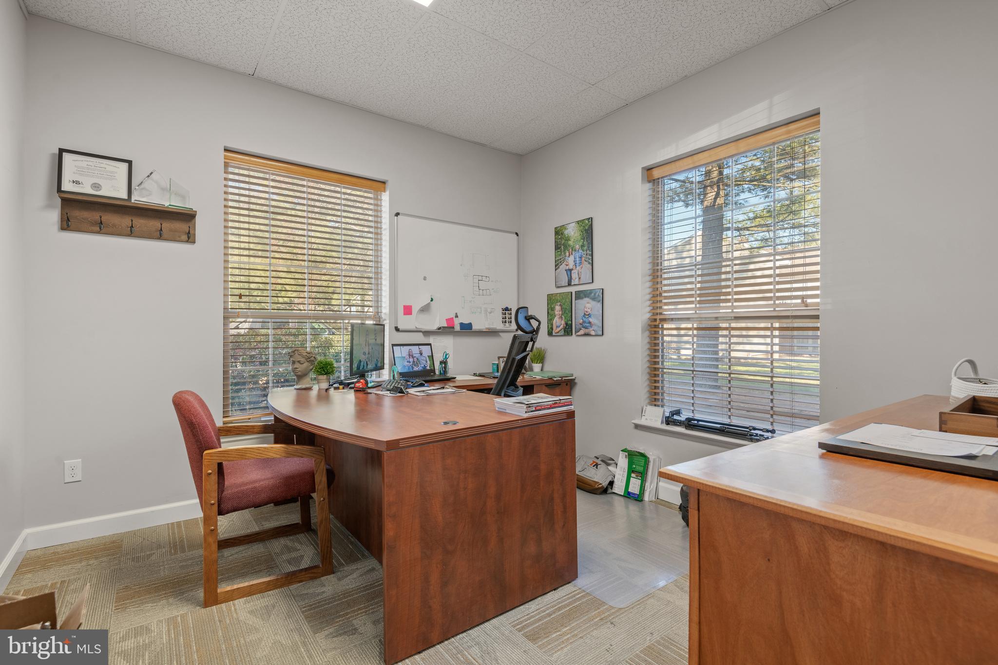 SILVER SPRING - Commercial Sale