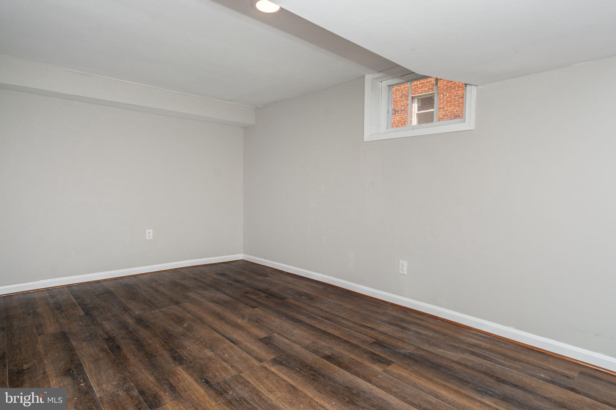 GARDENVILLE - Residential