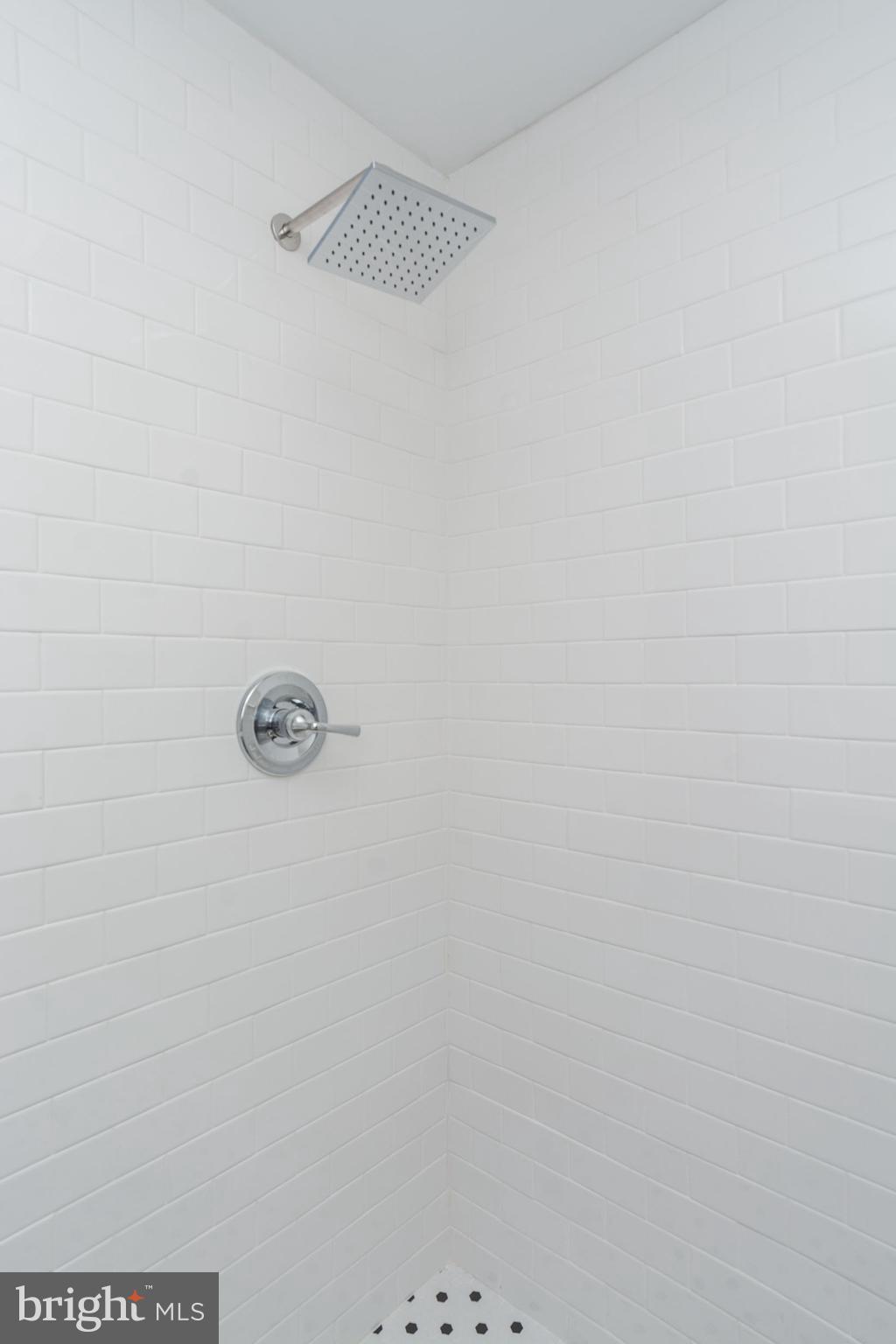 GARDENVILLE - Residential