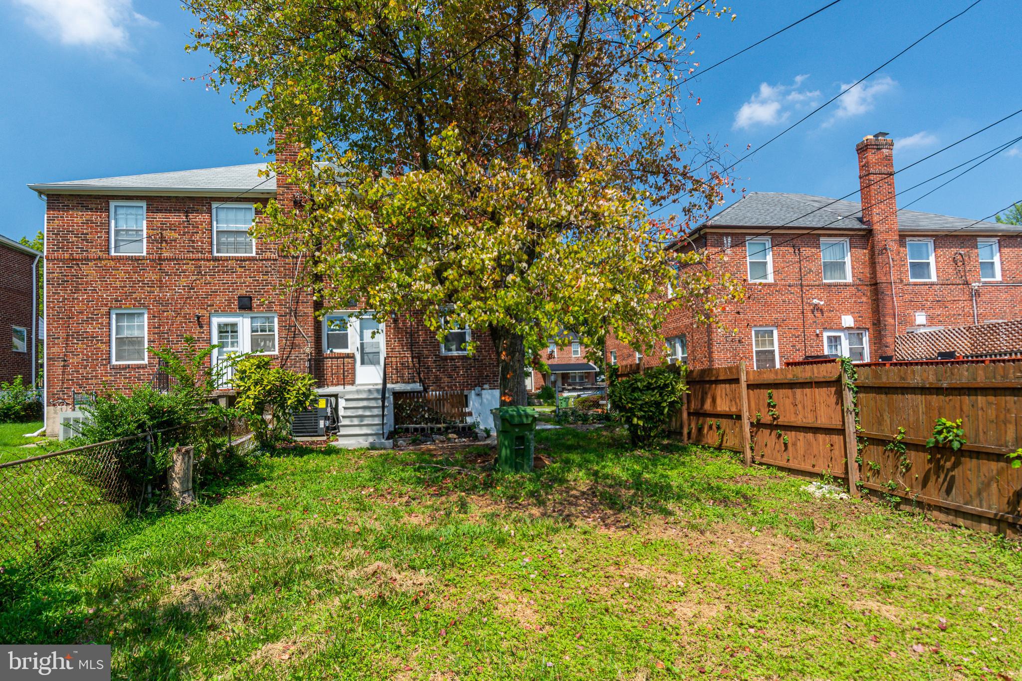 GARDENVILLE - Residential