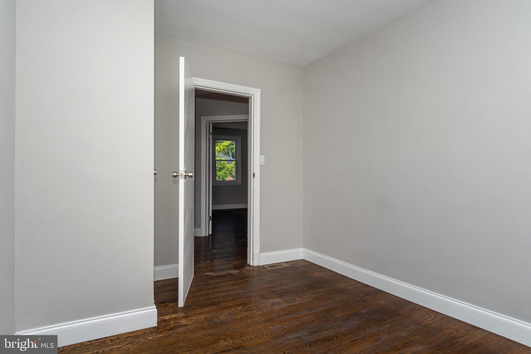 GARDENVILLE - Residential