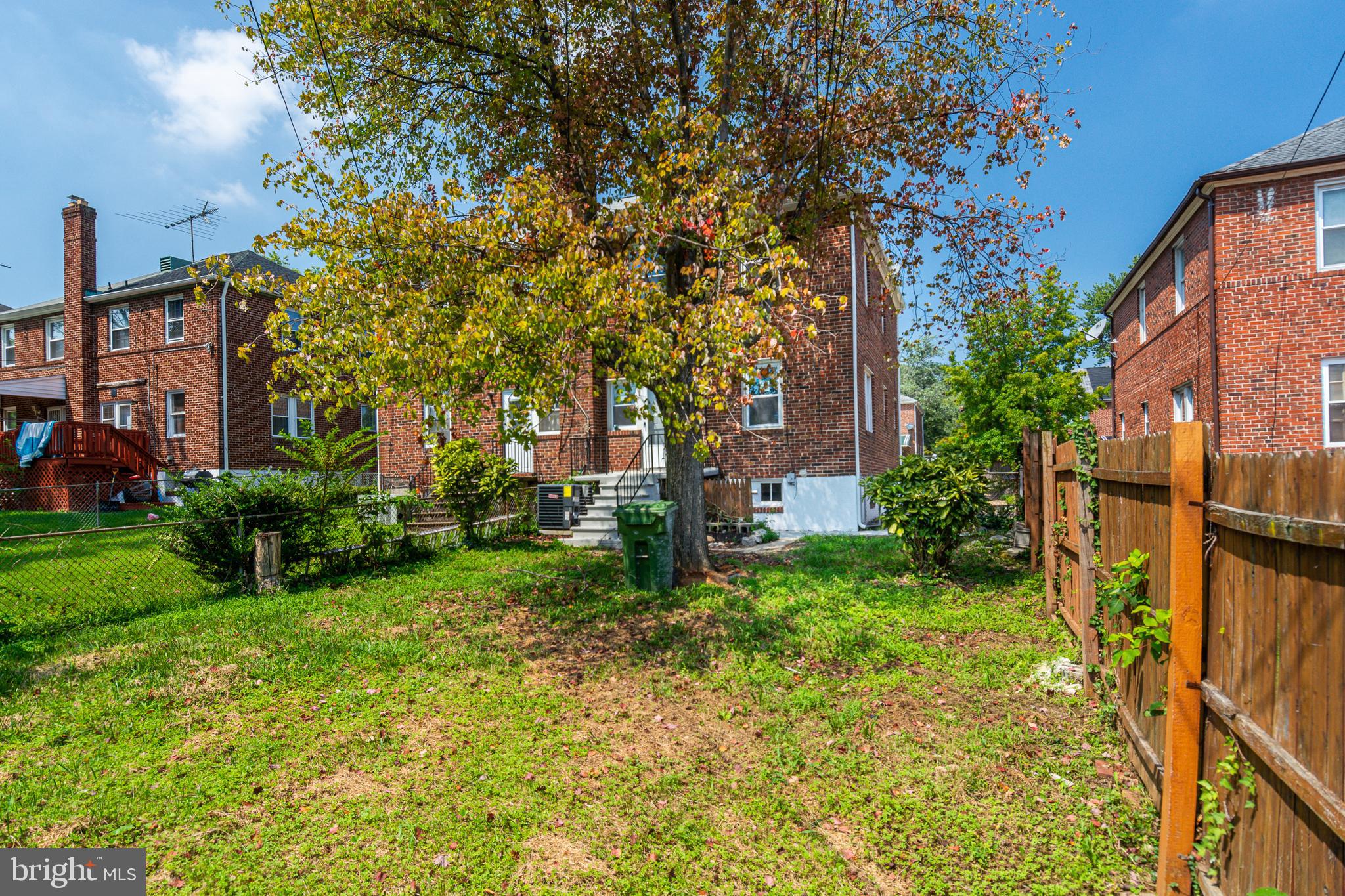 GARDENVILLE - Residential