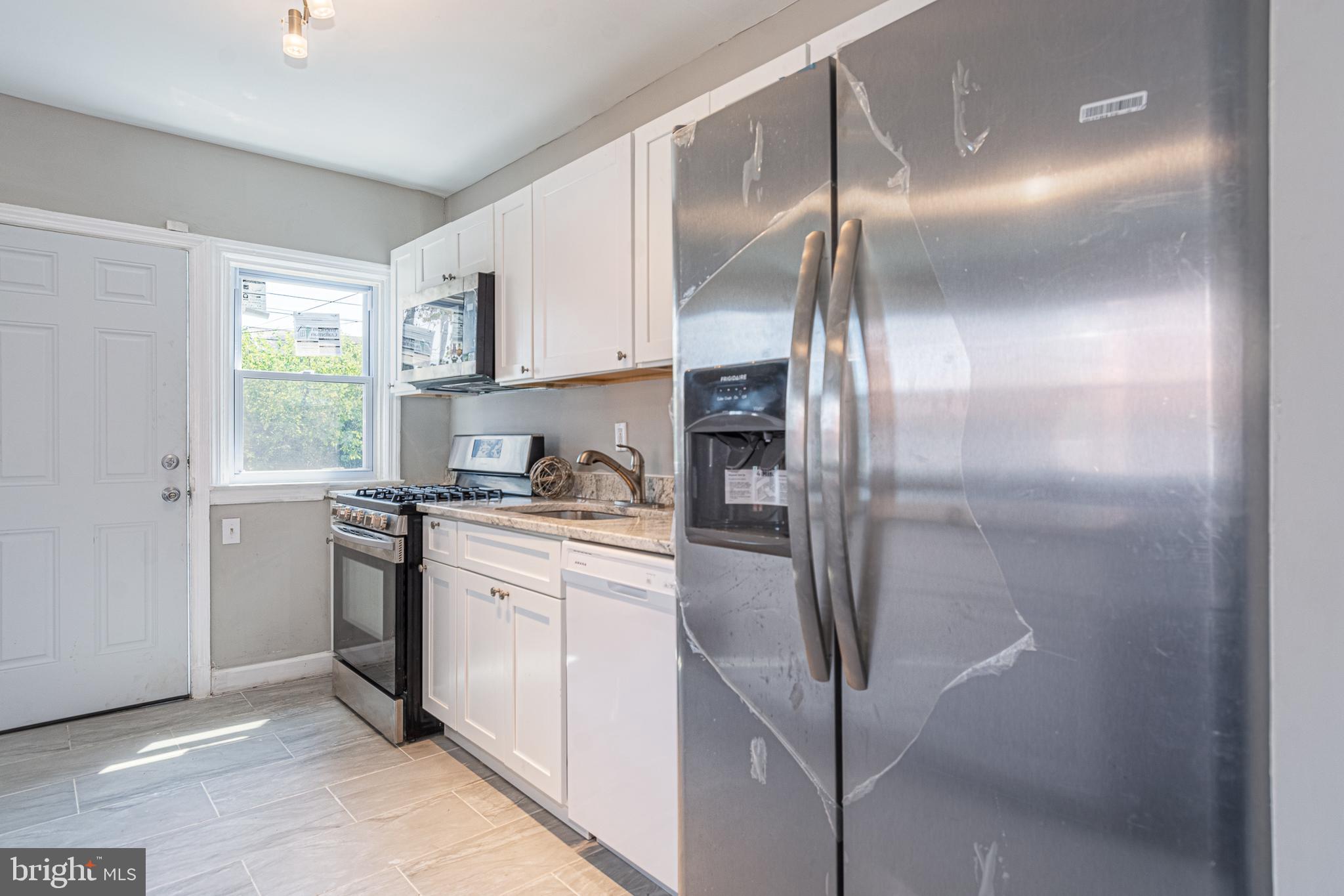 GARDENVILLE - Residential