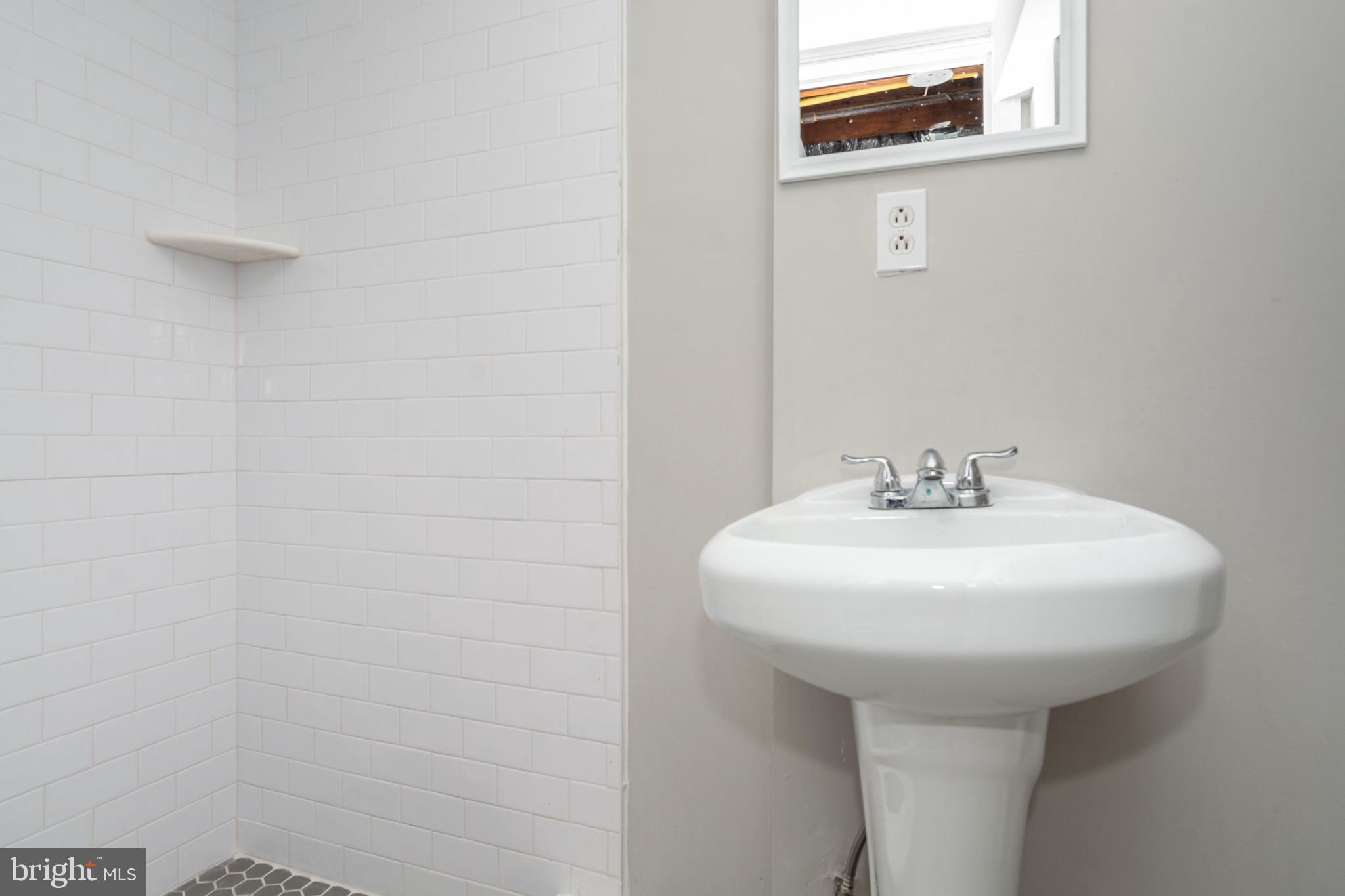 GARDENVILLE - Residential