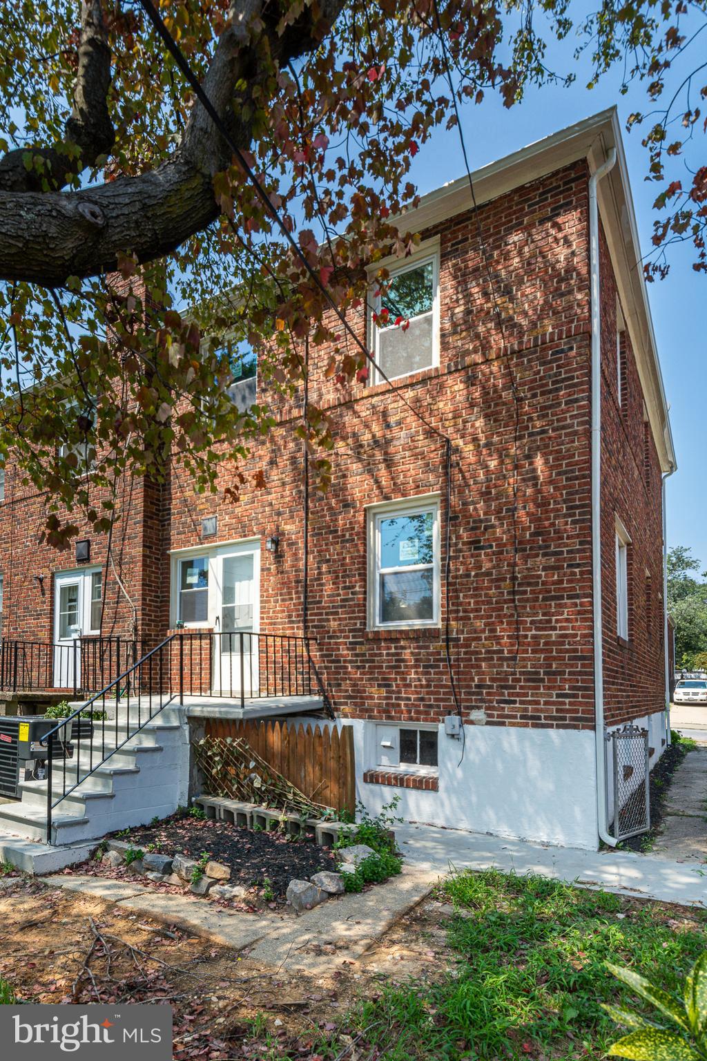 GARDENVILLE - Residential